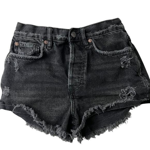 We The Free Black Jean Shorts Cut Off Button Fly Women Size 25 - Picture 1 of 8